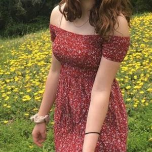 Charm Qi Sang Off the Shoulder Dress